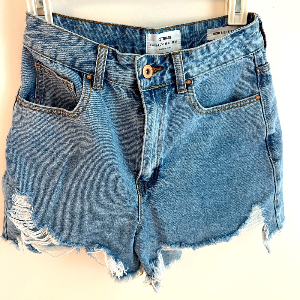 Cotton on size 4 high wasted shorts